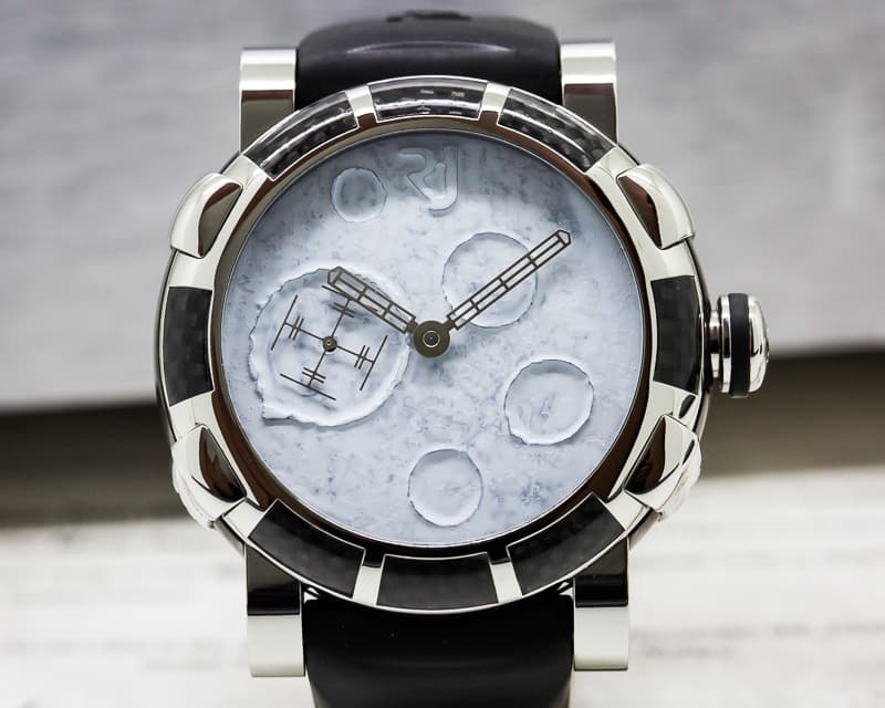 Romain Jerome Moon Dust Black Mood White Dial SS / Rubber