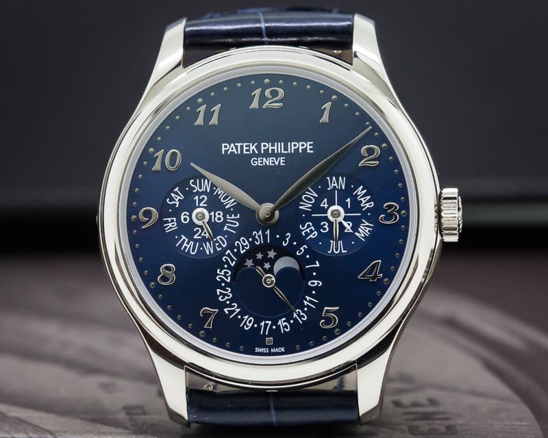 Patek Philippe Perpetual Calendar 5327G 18K White Gold / Blue Dial