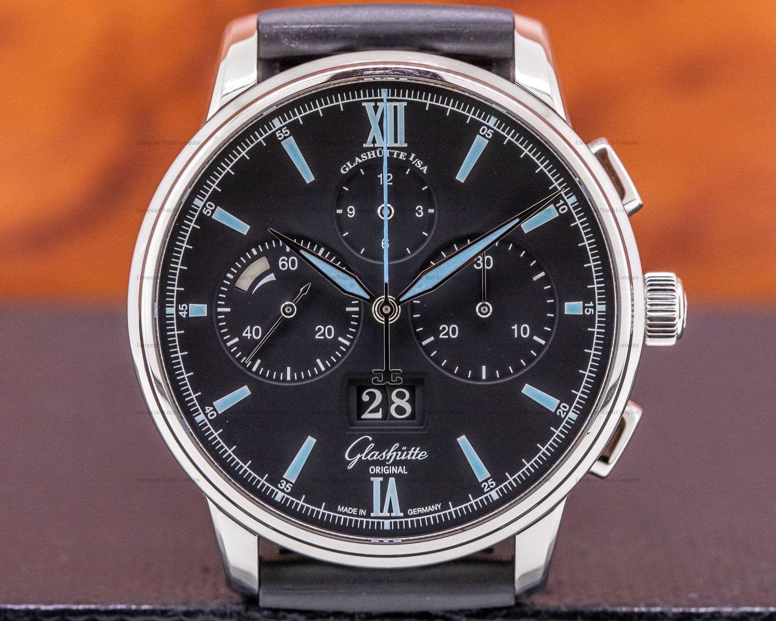 Glashutte Original Senator Chronograph Panorama Date / Black Dial