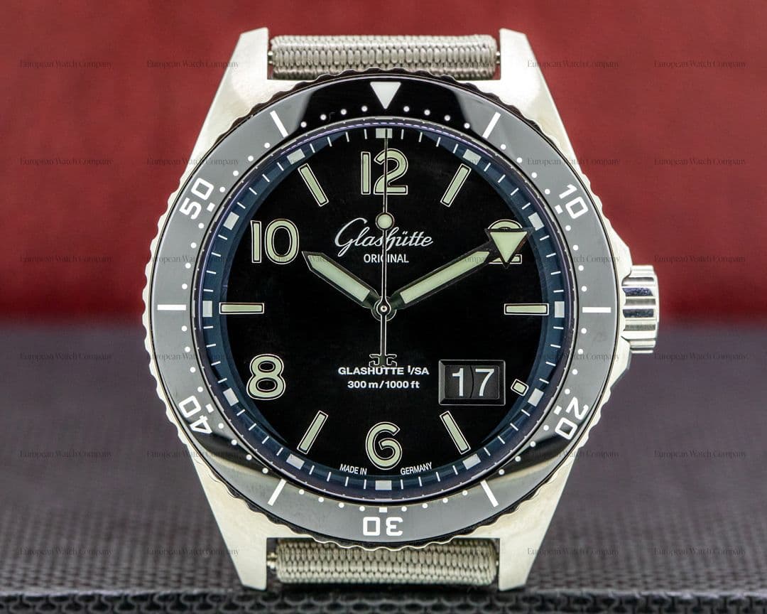 Glashutte Original SeaQ Panorama Date Black Dial SS