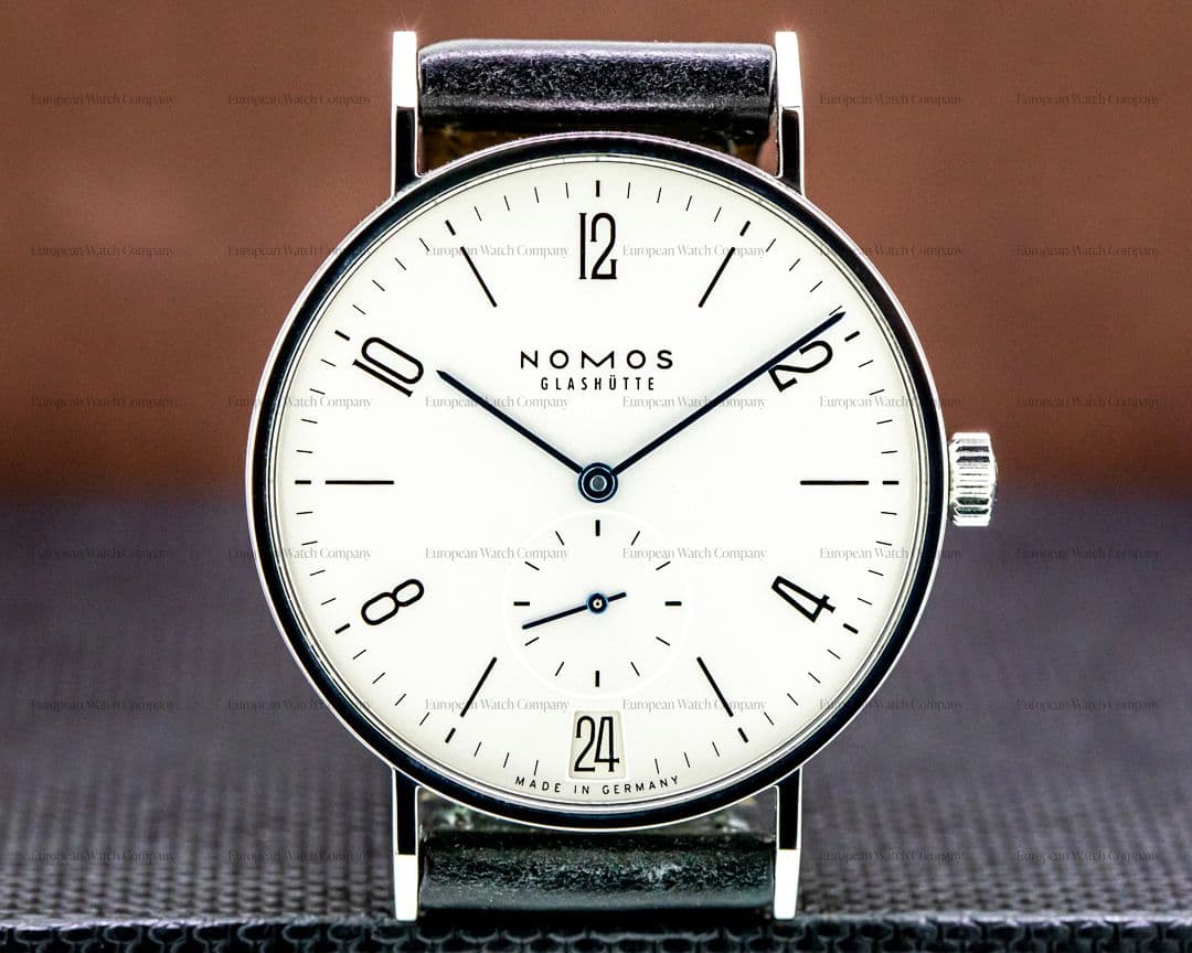 Nomos Tangente 38 SS Datum