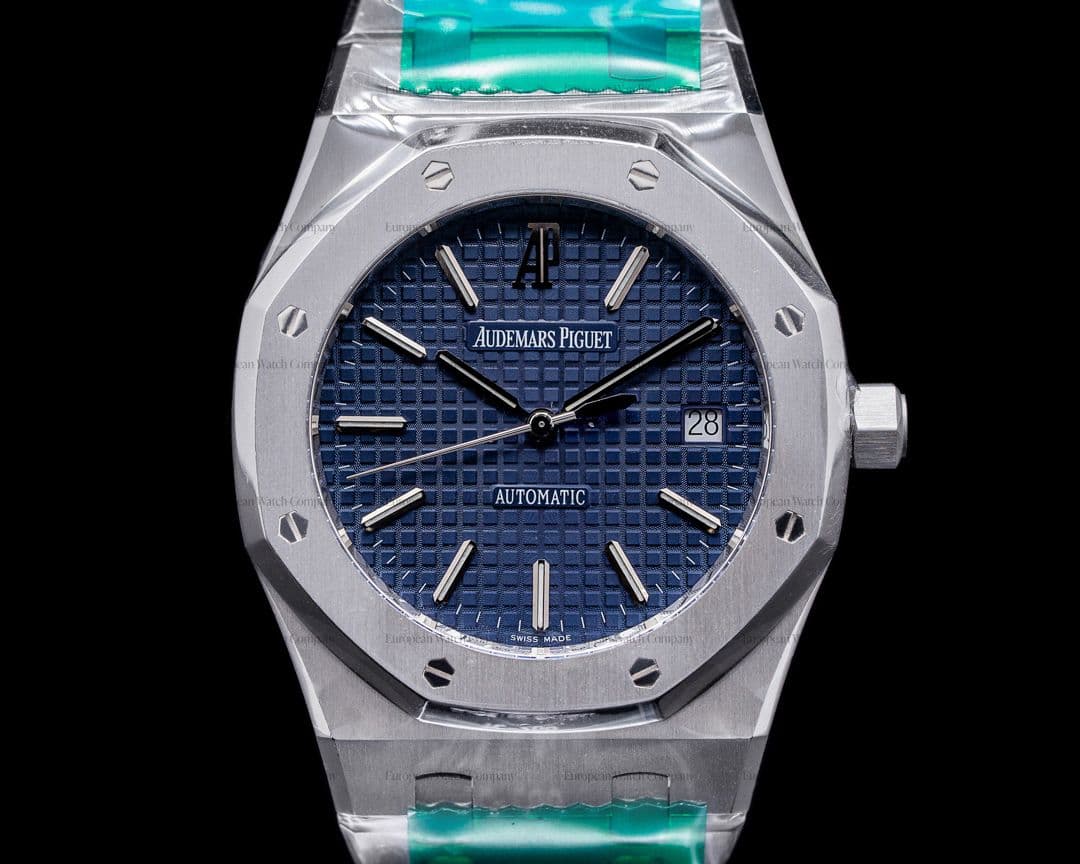 Audemars Piguet Royal Oak BLUE Dial 15300ST SS AP SERVICED