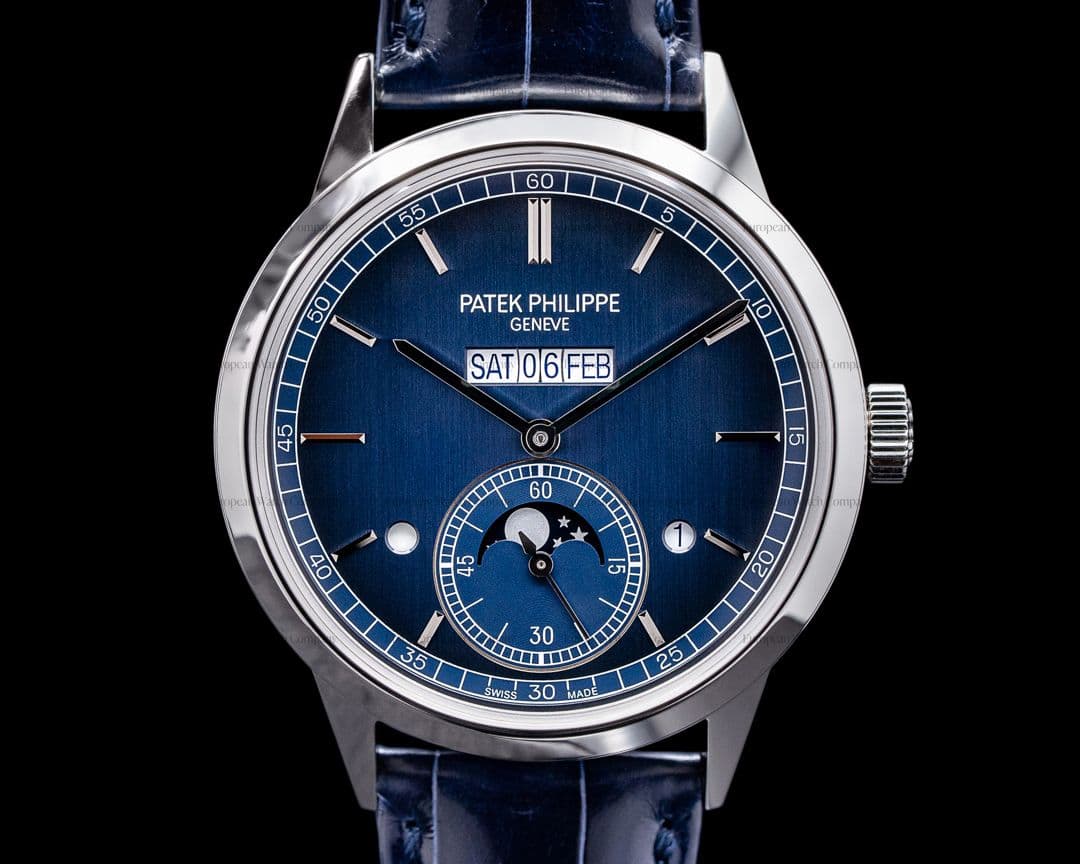 Patek Philippe 5236 In-Line Perpetual Calendar Platinum NEW MODEL 2021 UNWORN
