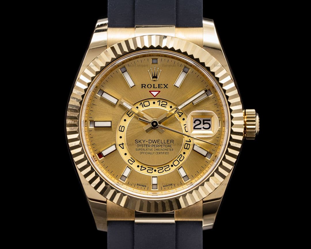 Rolex Sky Dweller 326238 Silver Dial 18k Yellow Gold / OysterFlex 2021