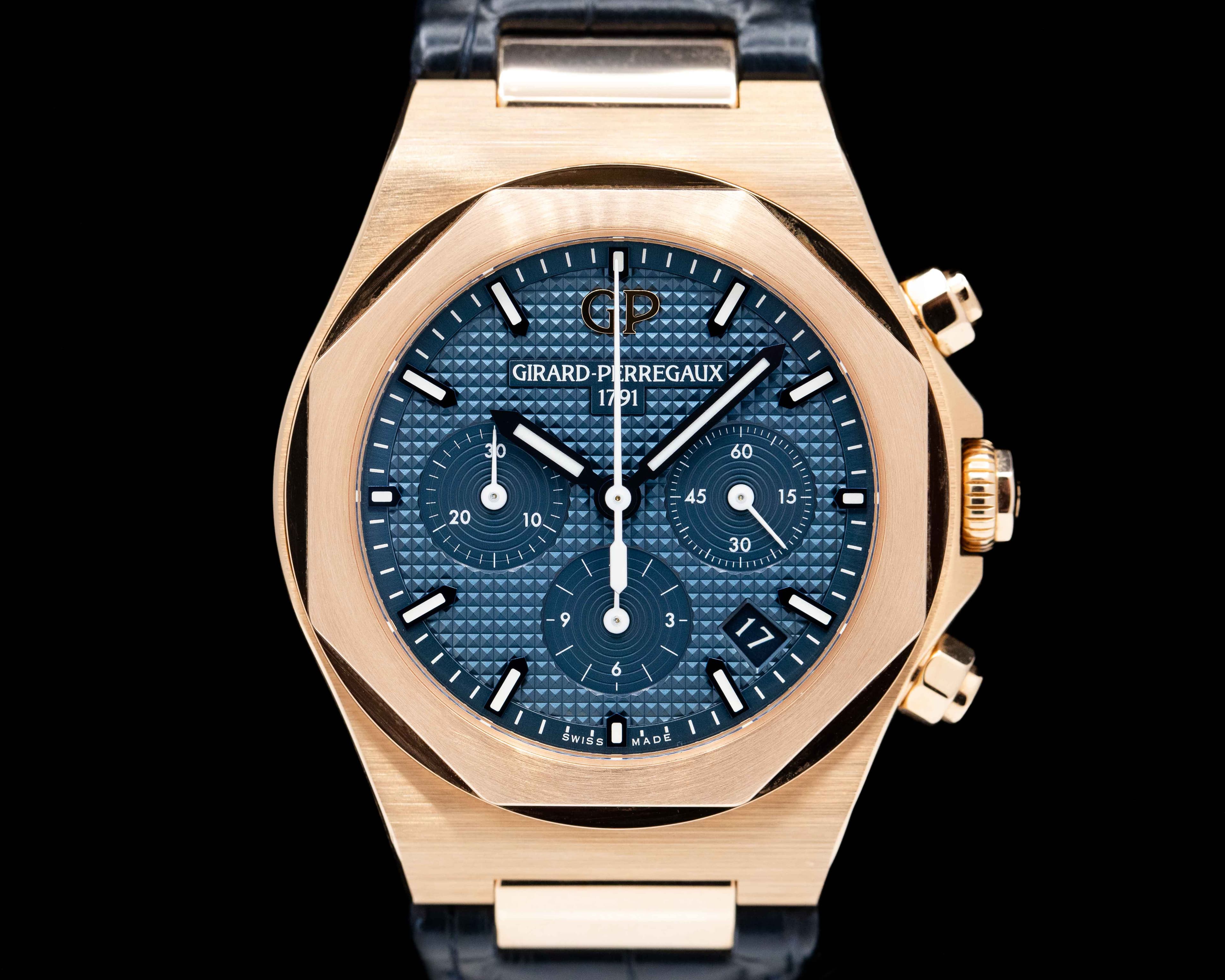Girard Perregaux Laureato Chronograph 38mm 18k RG Blue Dial