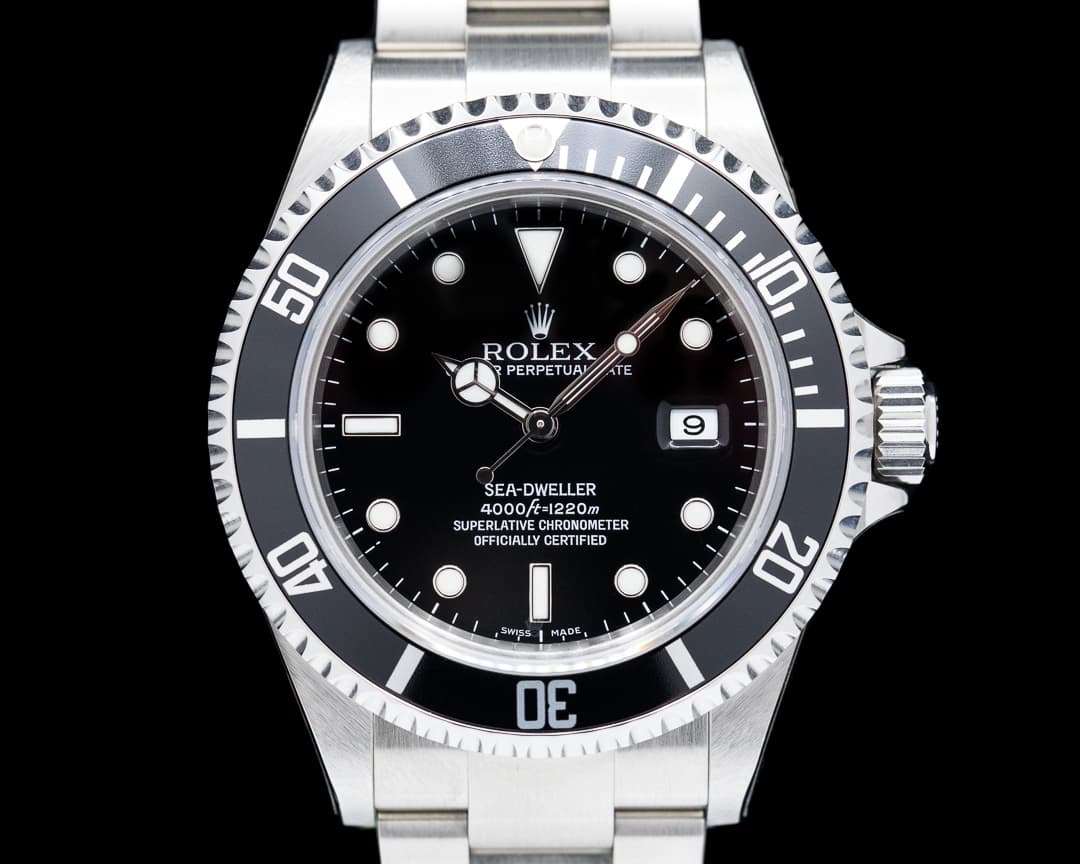 Rolex Sea Dweller 16600 V Series NEW OLD STOCK WOW