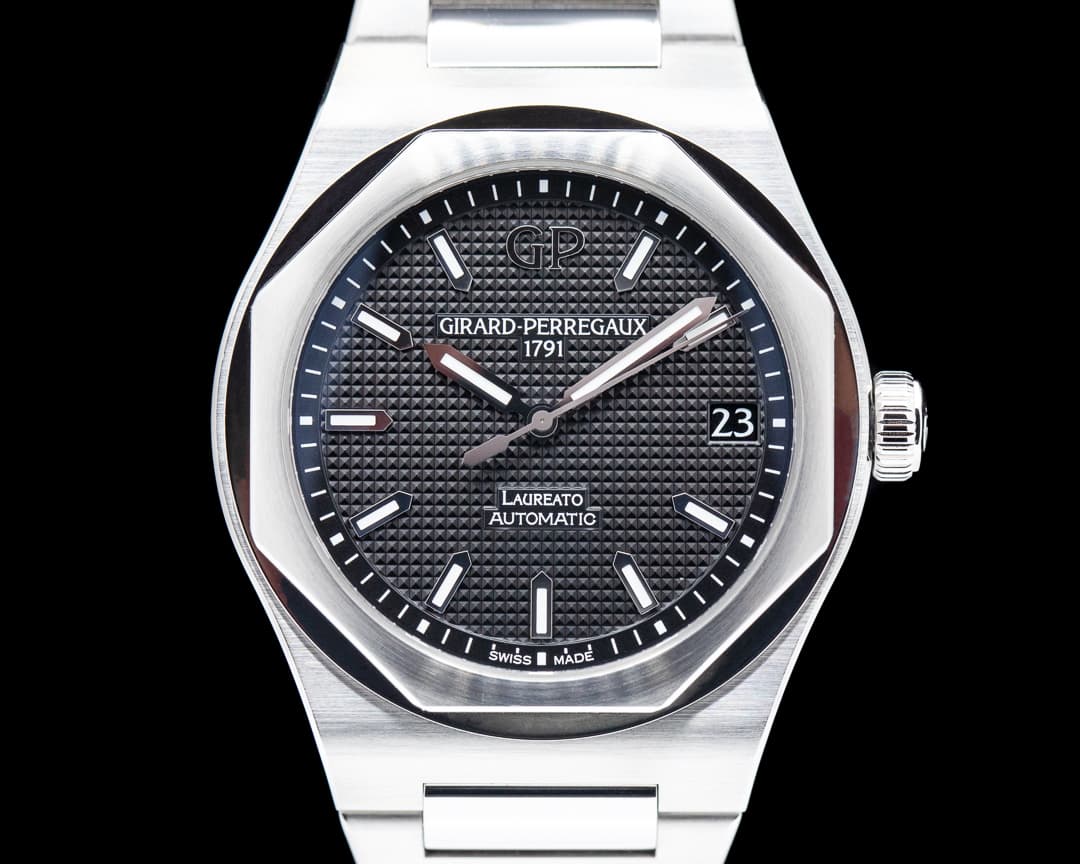 Girard Perregaux Laureato Automatic 42mm SS