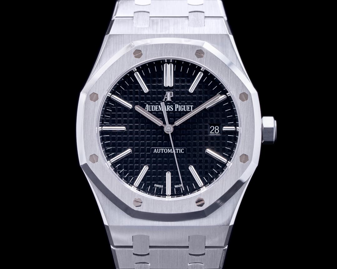 Audemars Piguet Royal Oak 15400ST Black Dial 41MM