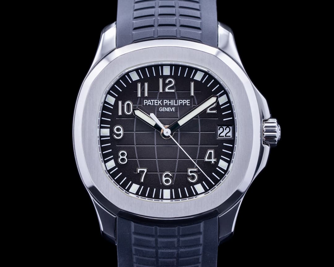 Patek Philippe Aquanaut 5165A Mid Size RARE