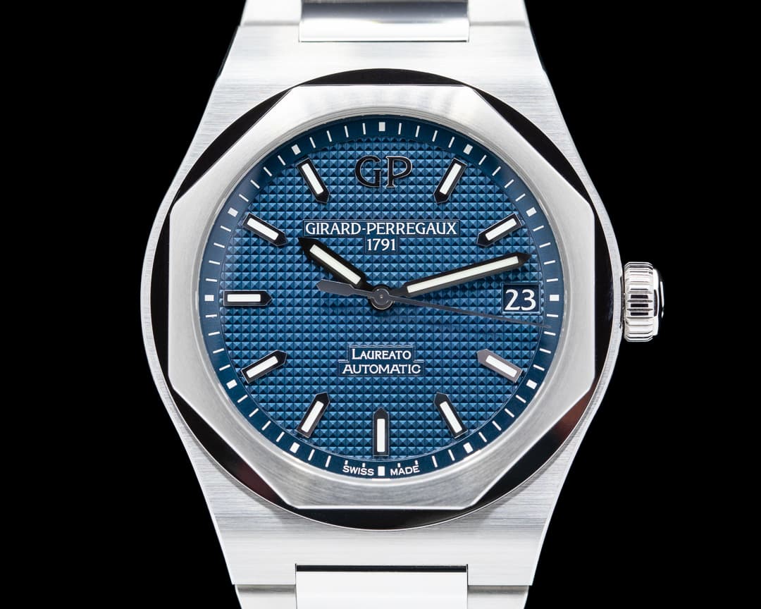 Girard Perregaux Laureato Automatic 42mm SS 2022