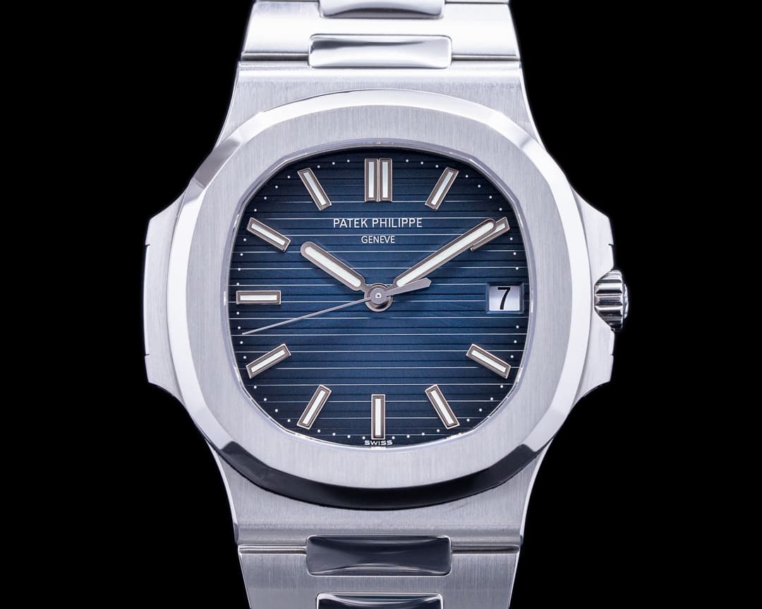 Patek Philippe Jumbo Nautilus 5711/1A Blue Dial SS FULL SET PP SERVICED