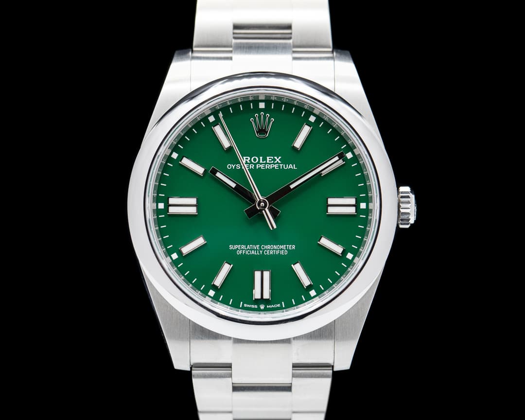 Rolex Oyster Perpetual 124300 41mm SS / Green Dial UNWORN 2023