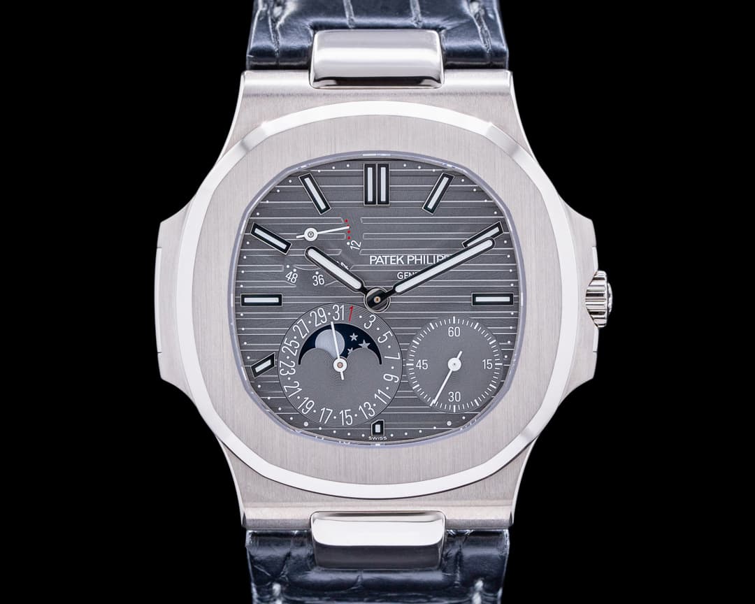Patek Philippe Nautilus 5712G Power Reserve Moonphase 18K White Gold 2023