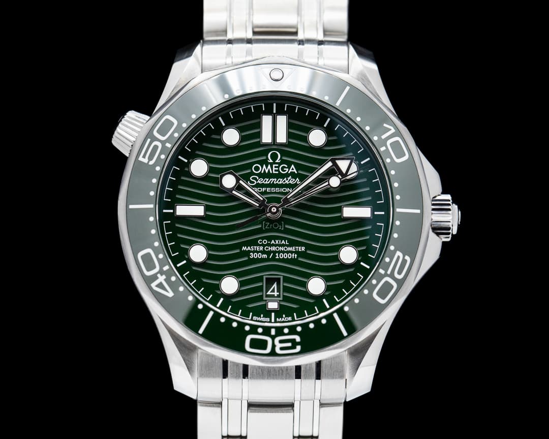 Omega Seamaster Green dial Diver 300M Co-Axial Master Chronometer Ceramic