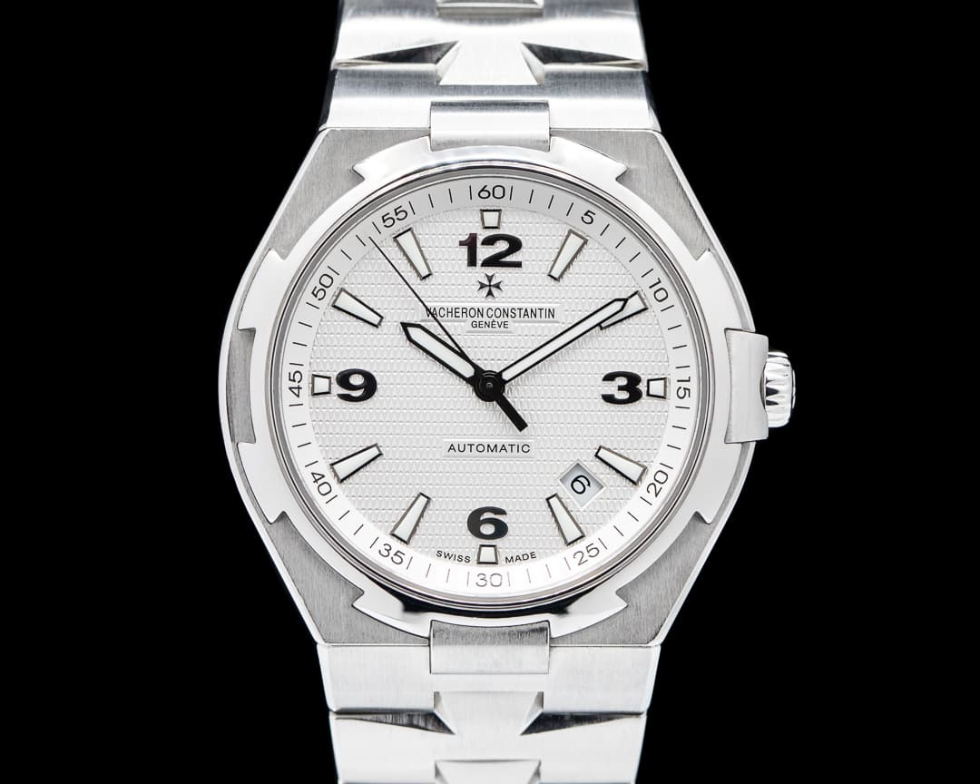 Vacheron Constantin Overseas 47040 Large Automatic White Dial SS / SS