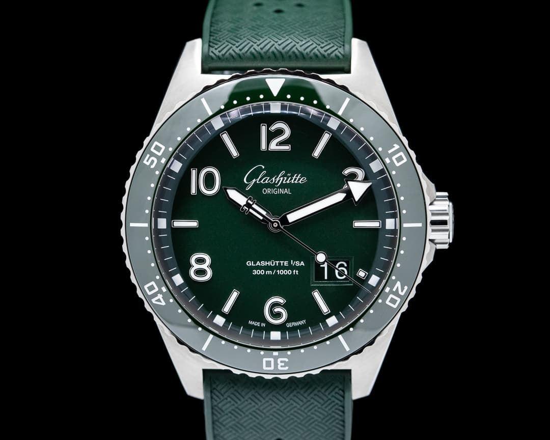 Glashutte Original SeaQ Panorama Date Green Dial SS UNWORN