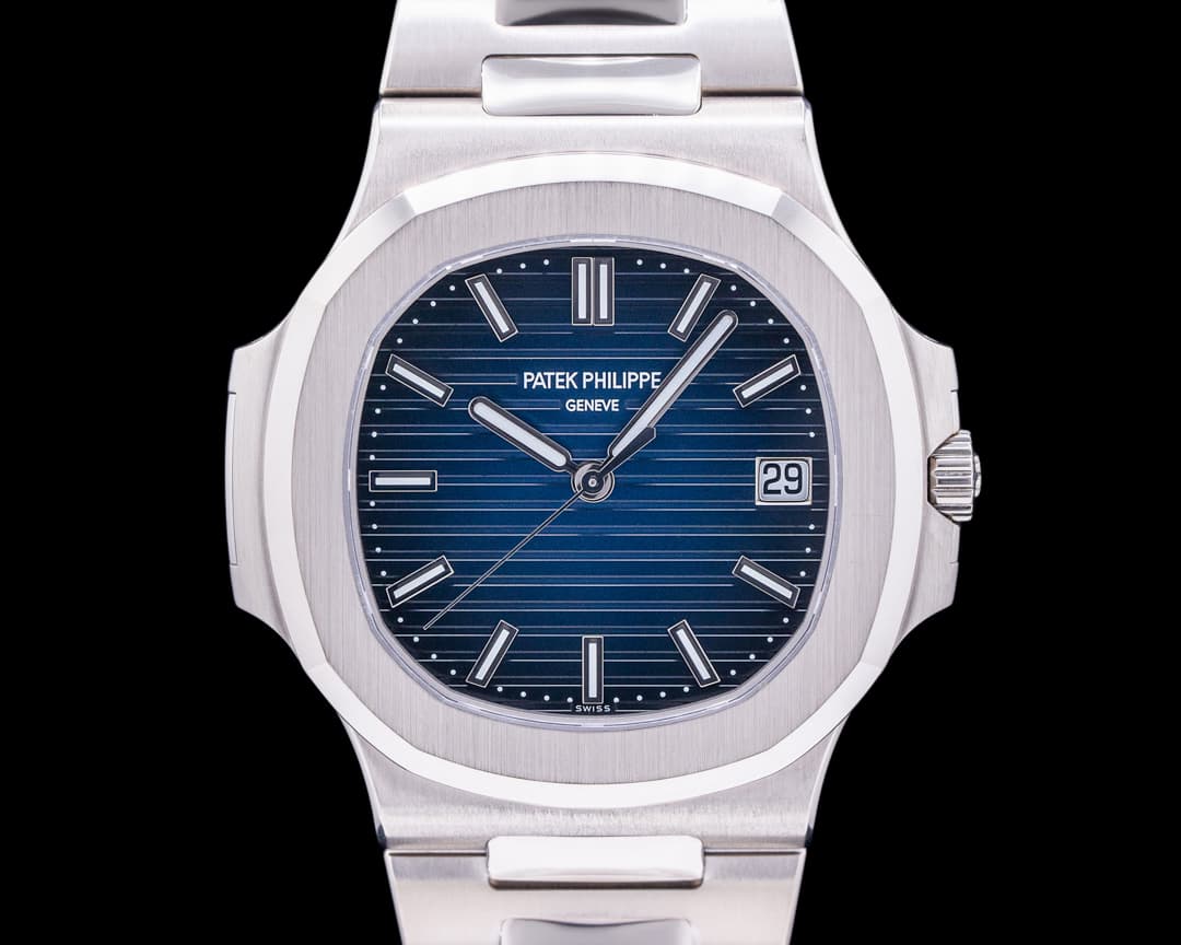 Patek Philippe Jumbo Nautilus 5811/1G Blue Dial WG 2023