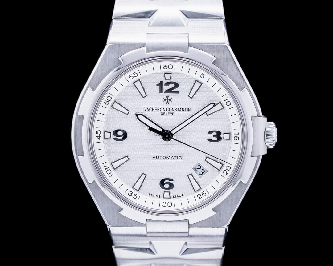 Vacheron Constantin Overseas 47040 Large Automatic White Dial SS / SS