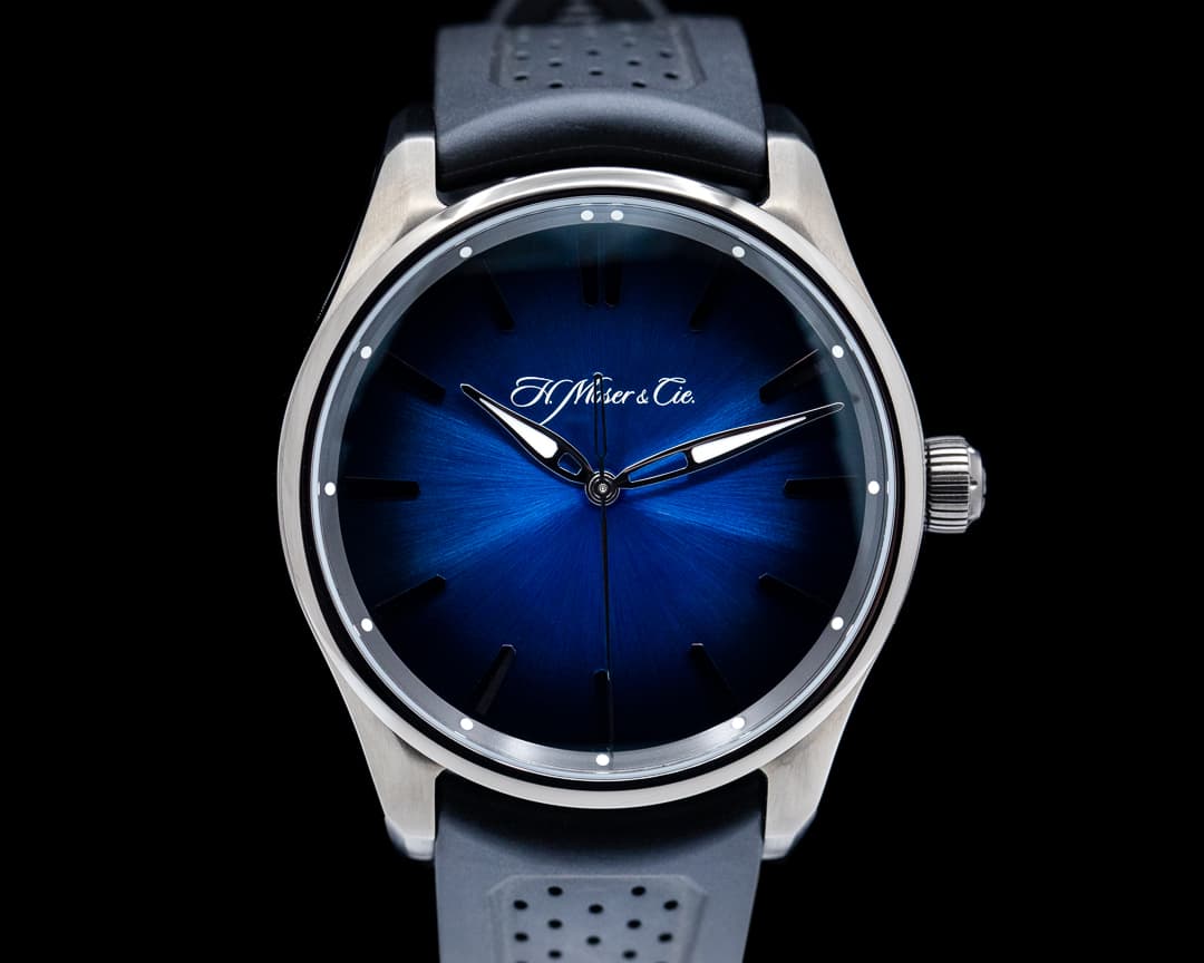 H. Moser & Cie. Pioneer Center Seconds SS Funky Blue Fume