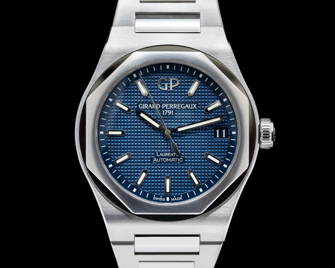 Girard Perregaux Laureato Automatic 42mm SS