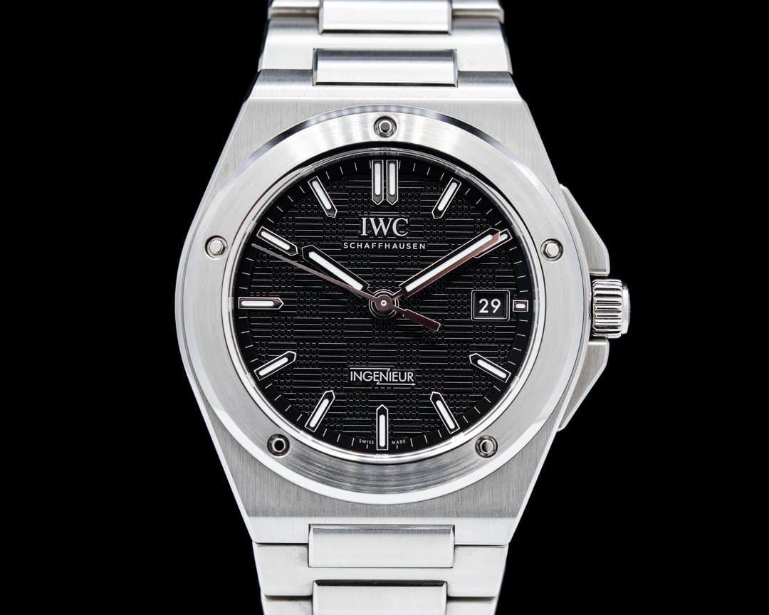 IWC Ingenieur Automatic 40 NEW MODEL Black Dial