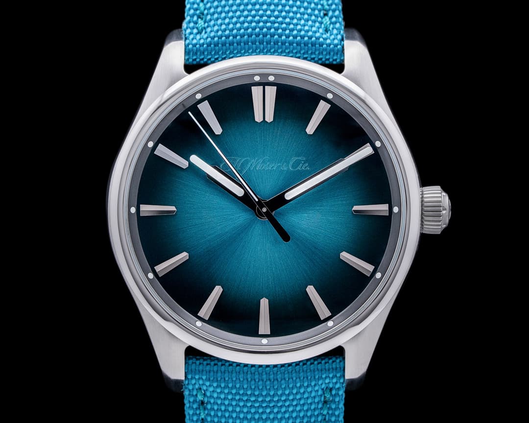 H. Moser & Cie. Pioneer Centre Seconds SS Blue Lagoon Fume Dial