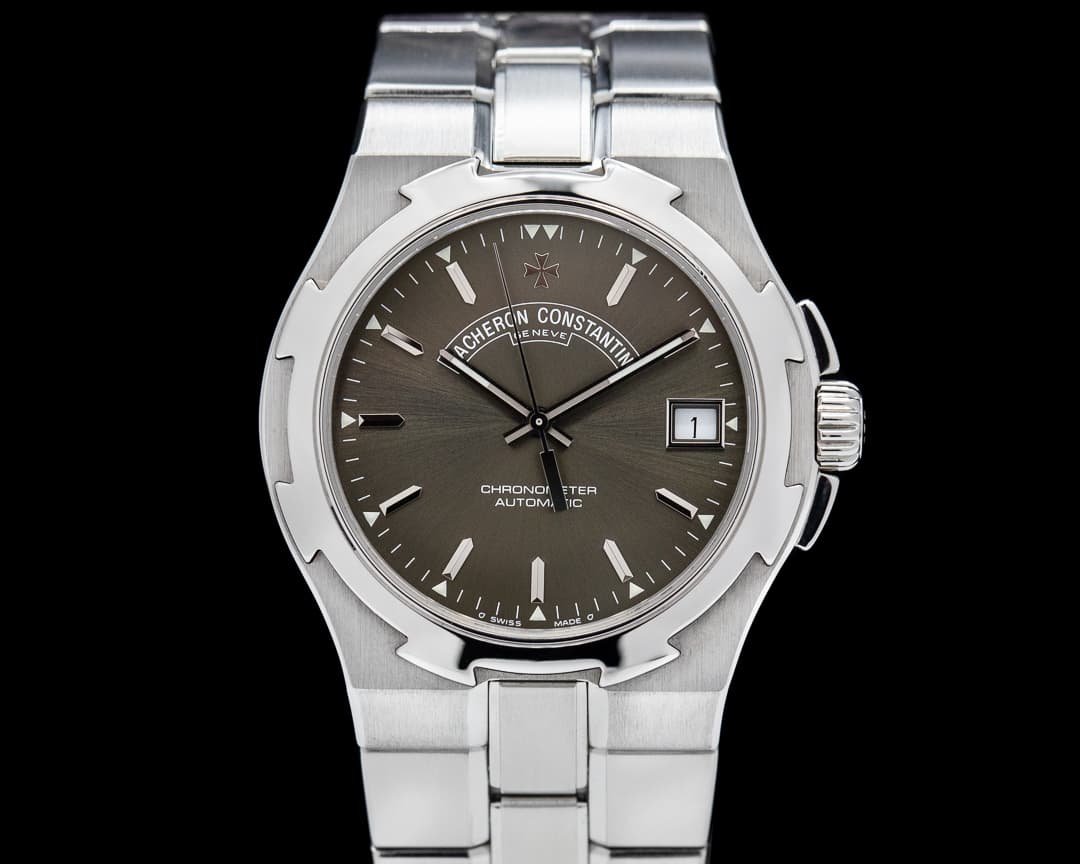 Vacheron Constantin Overseas 42040 Automatic Grey Dial SS