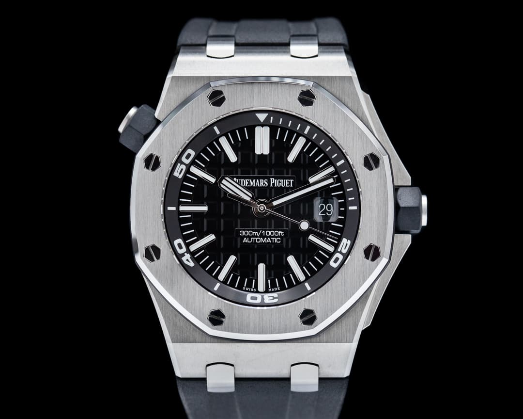 Audemars Piguet Royal Oak 15710ST Offshore Diver Black / Rubber