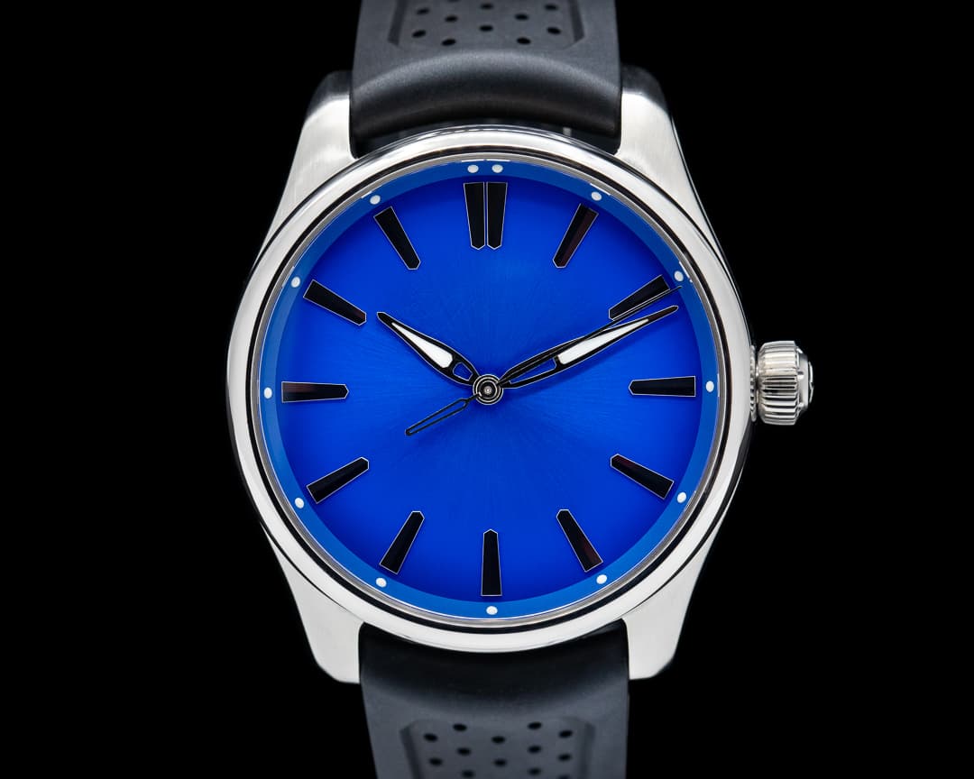 H. Moser and Cie. Pioneer Center Seconds Arctic Blue Fume