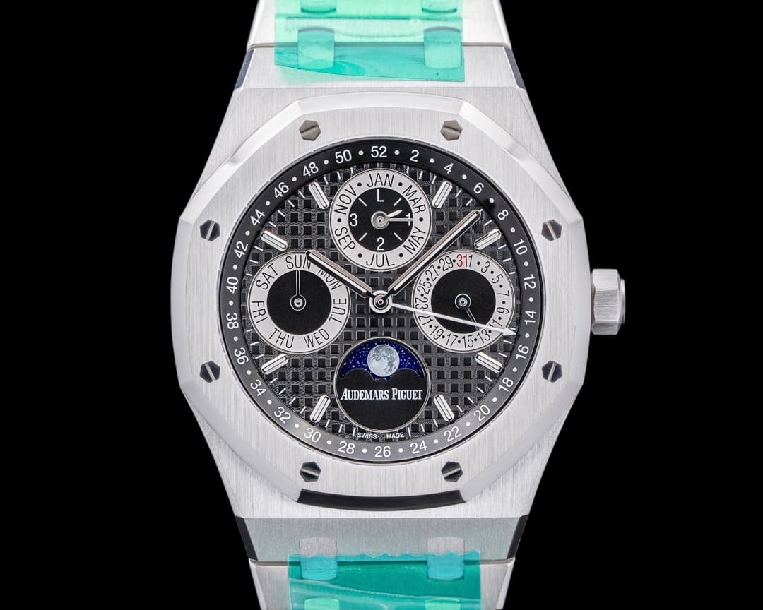 Audemars Piguet Royal Oak Perpetual Calendar Platinum Yoshida 26597PT Limited SERVICED