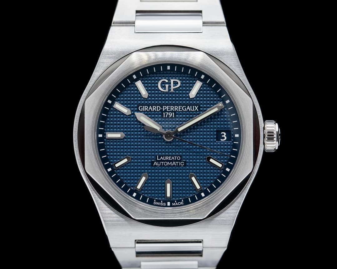 Girard Perregaux Laureato Automatic 42mm SS