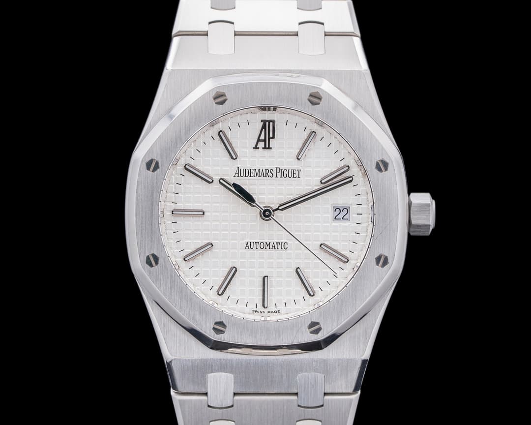 Audemars Piguet Royal Oak 15300ST White Dial SS 39MM