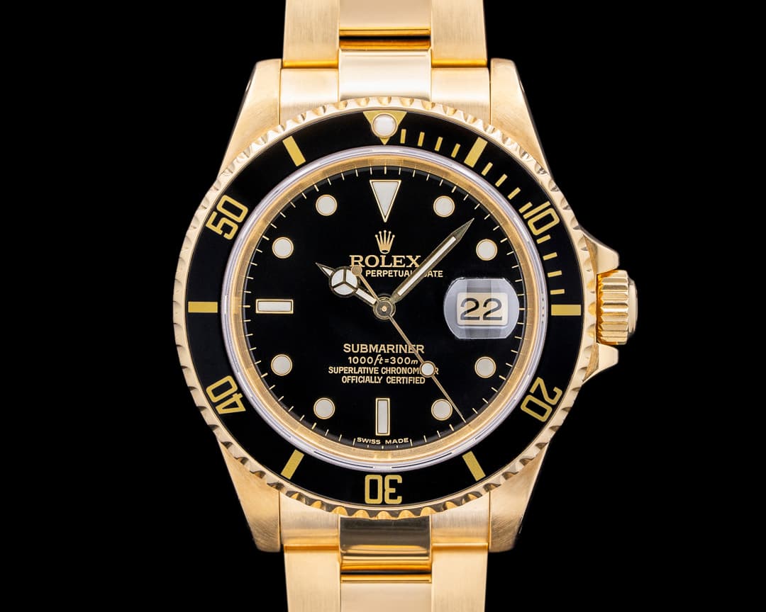 Rolex Submariner Date 16618 18K Yellow Gold Black Dial