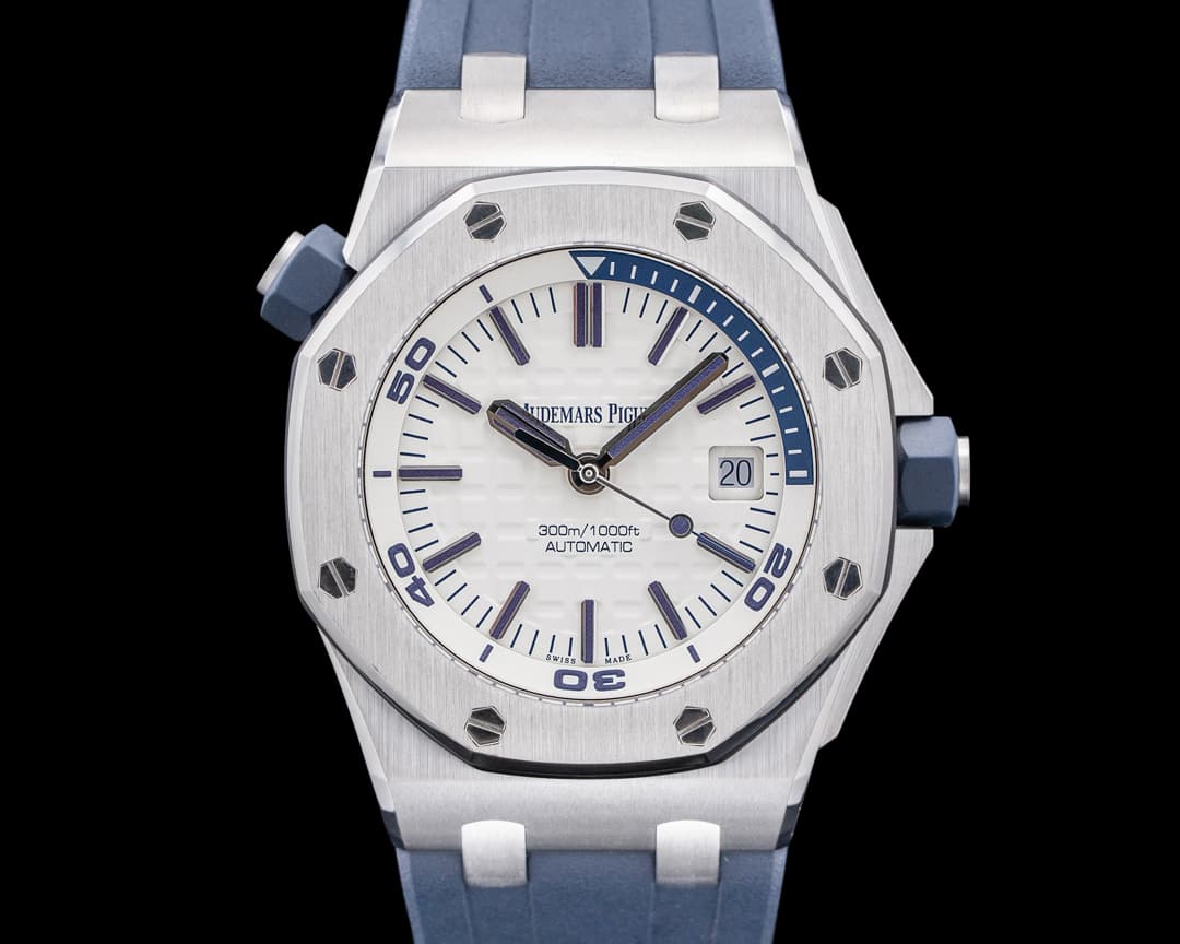 Audemars Piguet 15710ST Royal Oak Offshore Diver SS White Dial