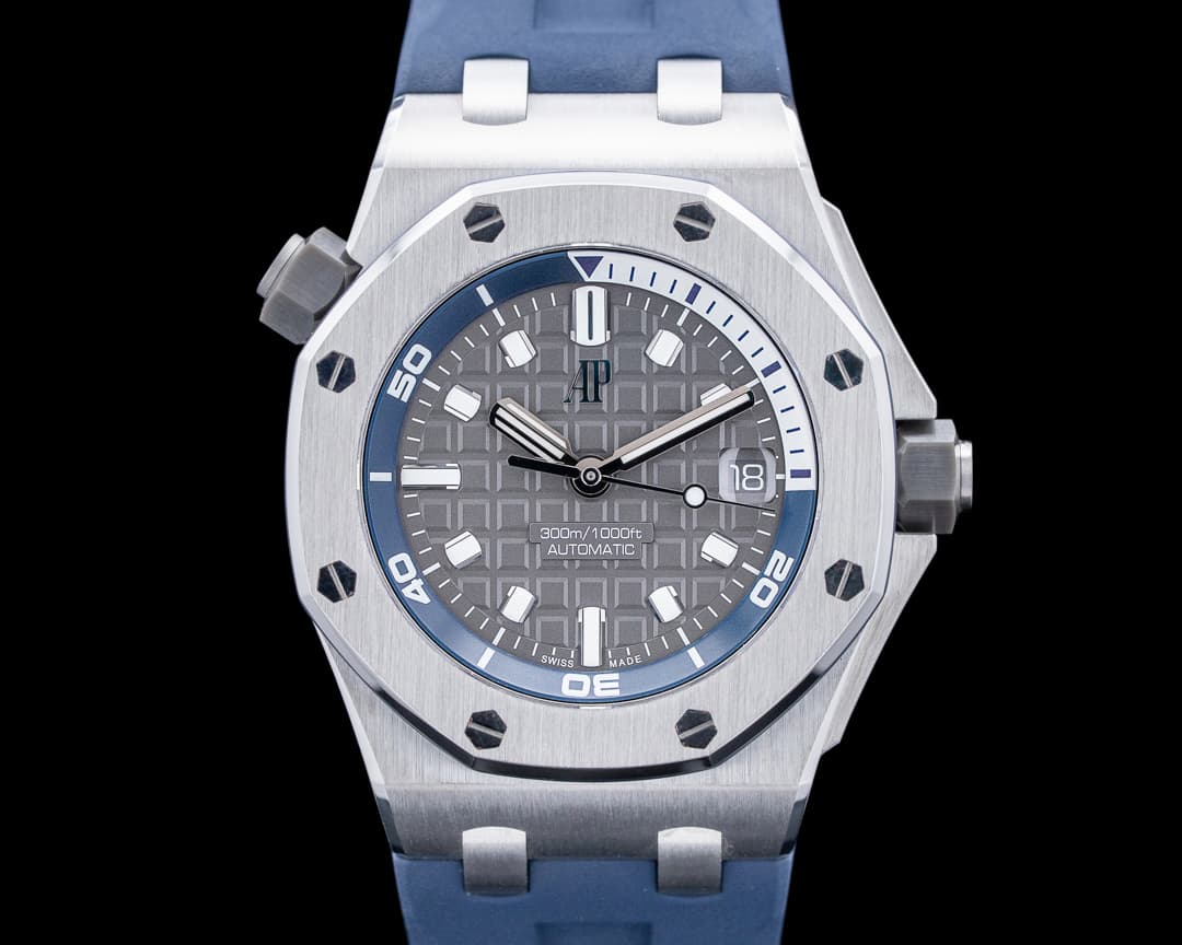 Audemars Piguet 15720ST Royal Oak Offshore Diver SS Gray Dial