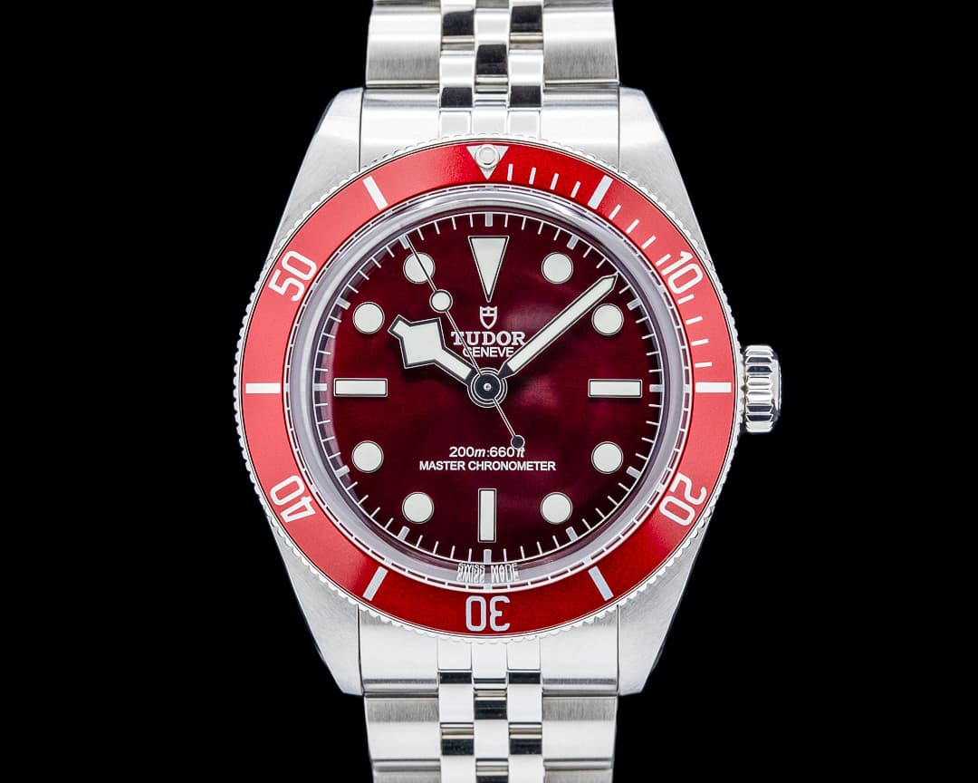 Tudor 7939A1A0RU Black Bay 58 SS Red Dial 2025