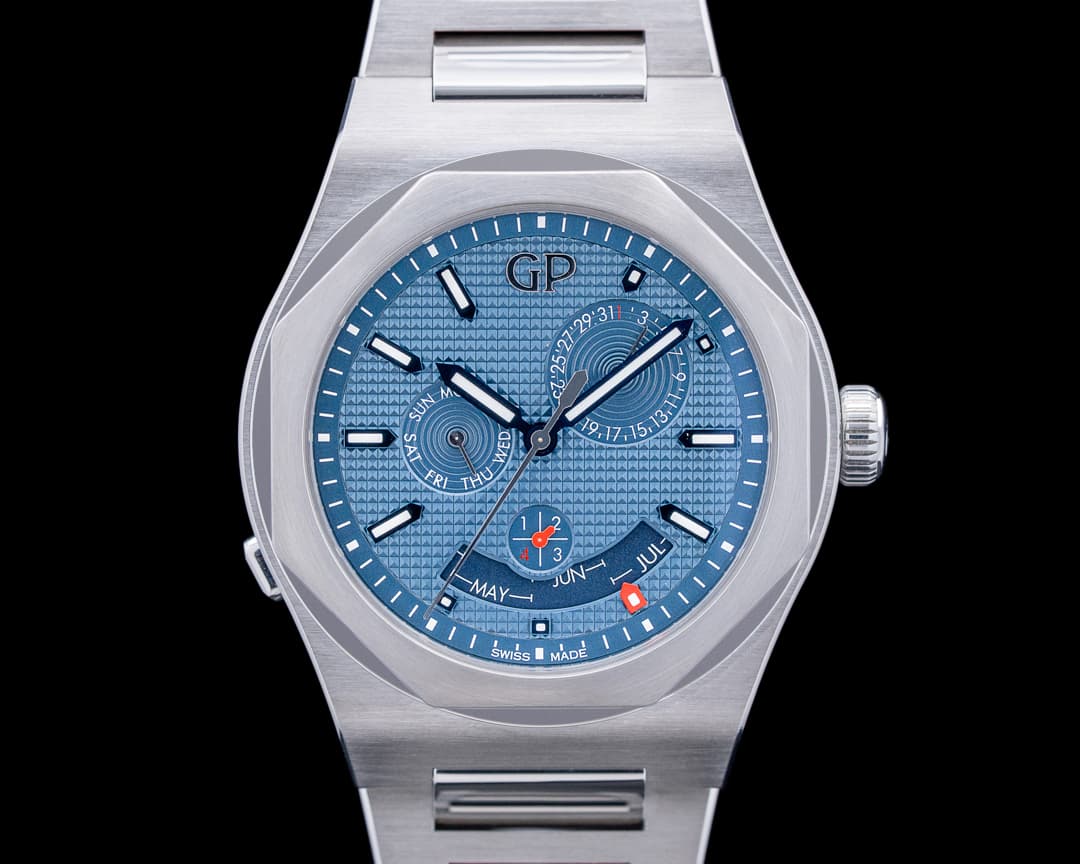 Girard-Perregaux 81035 Laureato Perpetual Calendar SS Blue Dial