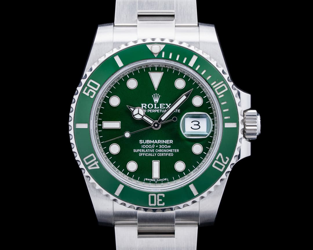 Rolex 116610LV Submariner Date "Hulk" SS Green Dial