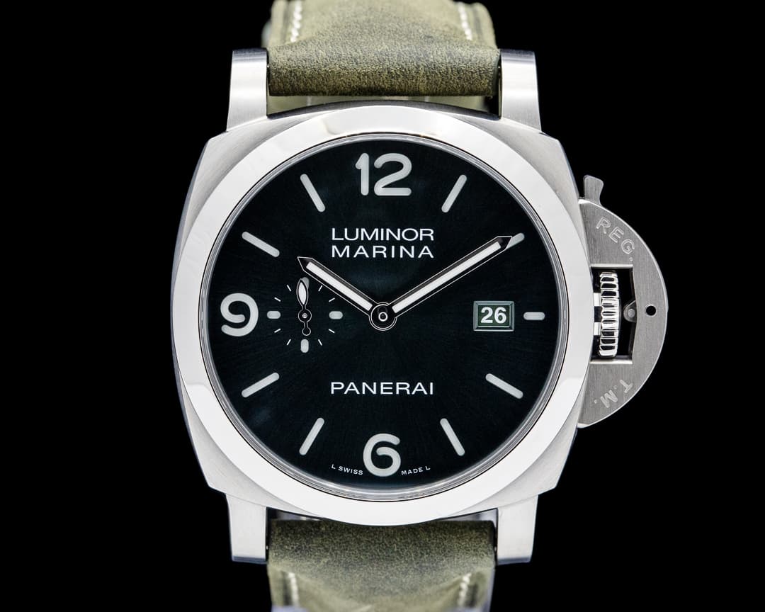 Panerai PAM03325 Luminor Marina Titanium Green Dial