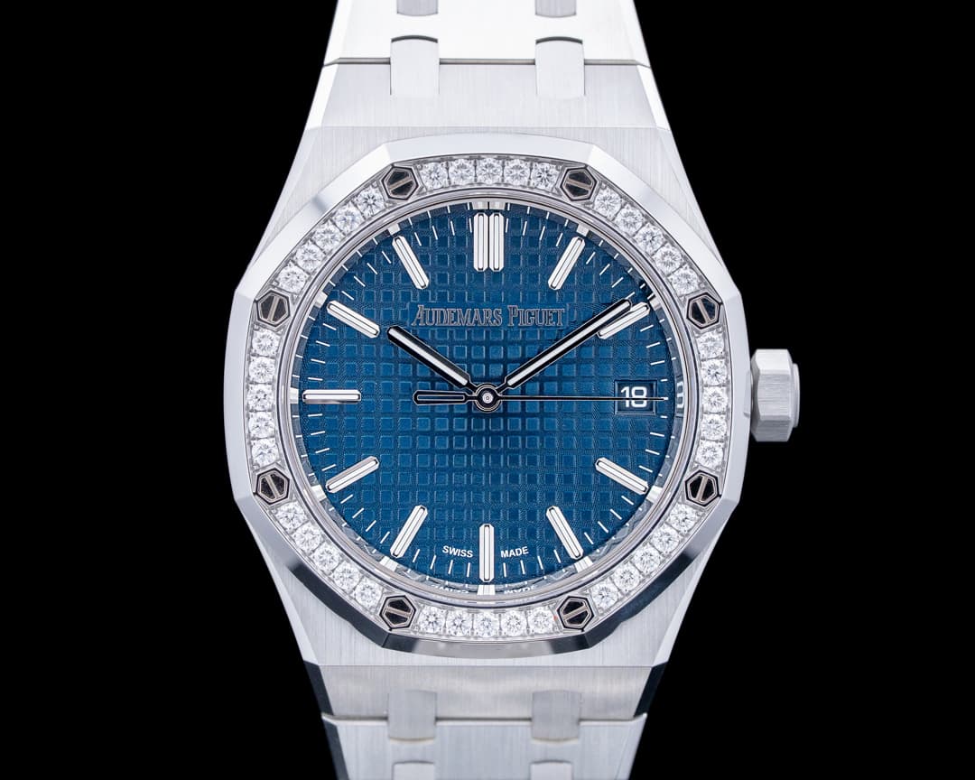 Audemars Piguet 77451ST Royal Oak 34 Diamond Bezel SS Blue Dial UNWORN