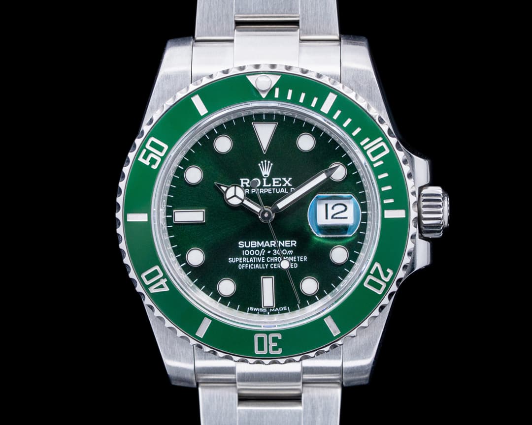 Rolex 116610LV Submariner Date "Hulk" SS Green Dial