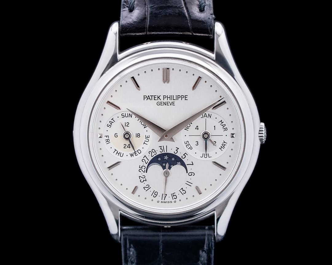 Patek Philippe 3940P Perpetual Calendar Platinum Silver Dial