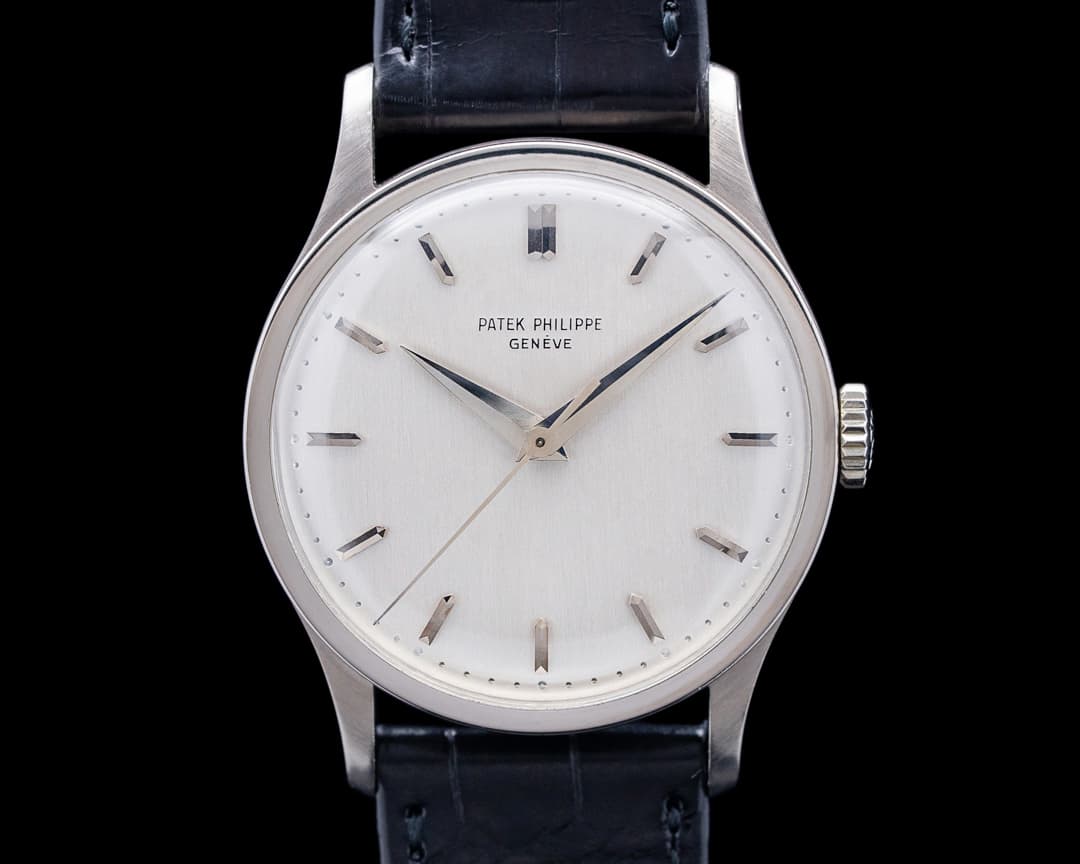 Image of Patek Philippe 570G Calatrava 18K White Gold Silver Dial