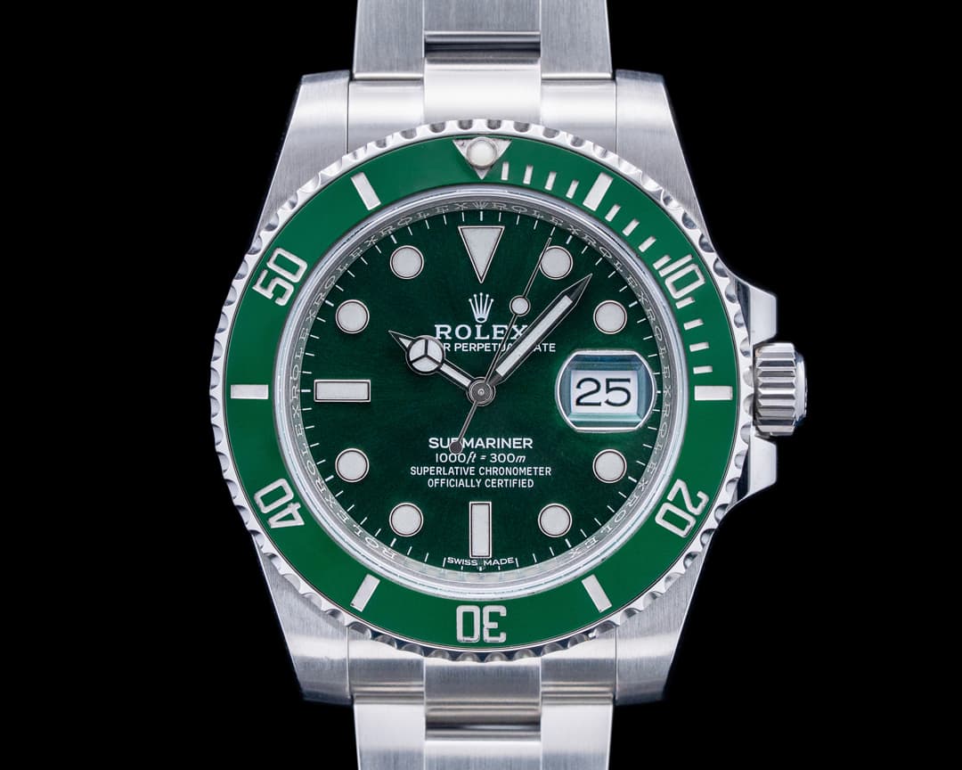 Rolex 116610LV Submariner Date "Hulk" SS Green Dial