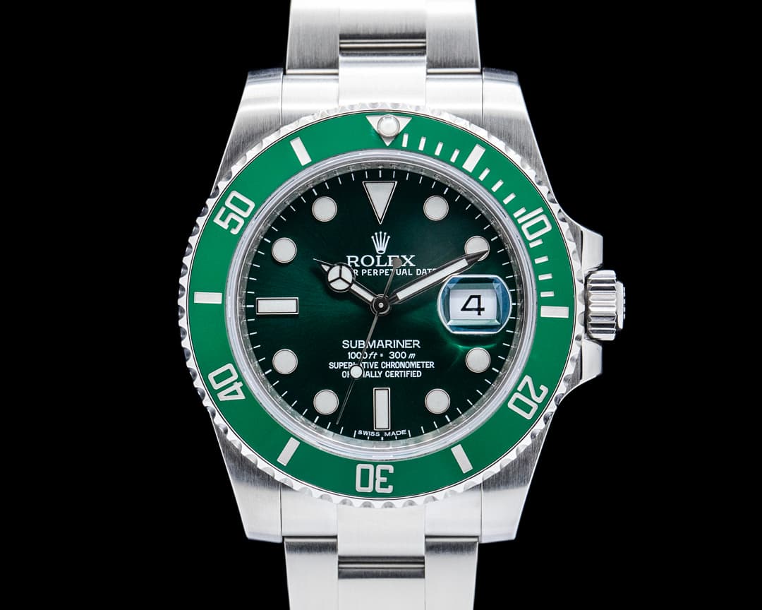 Rolex 116610LV Submariner Date "Hulk" SS Green Dial