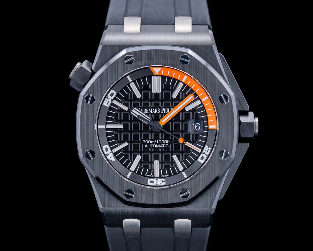 Image of Audemars Piguet 15707CE Royal Oak Offshore Diver Ceramic Black Dial