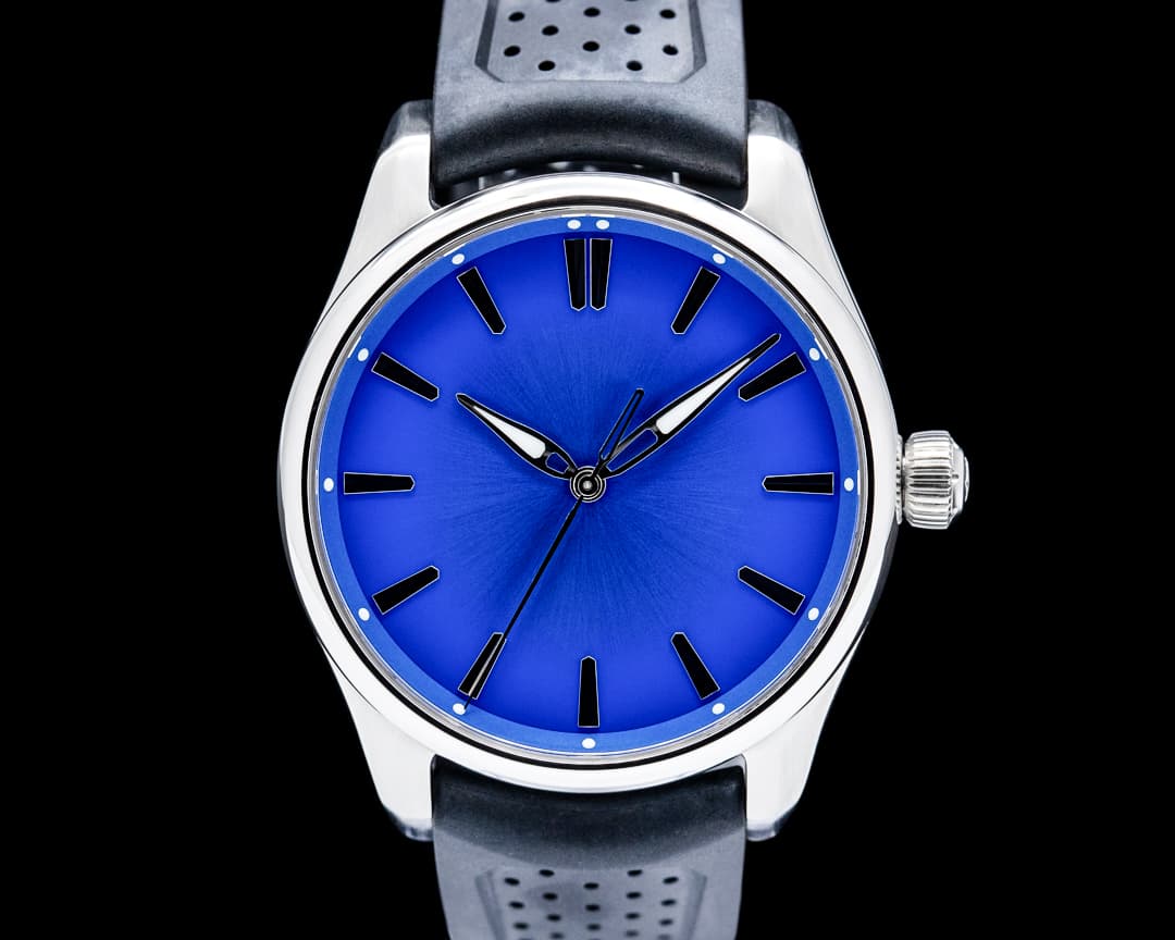 Image of H. Moser & Cie. 3200-1217 Pioneer Centre Seconds Arctic Blue SS Blue Dial