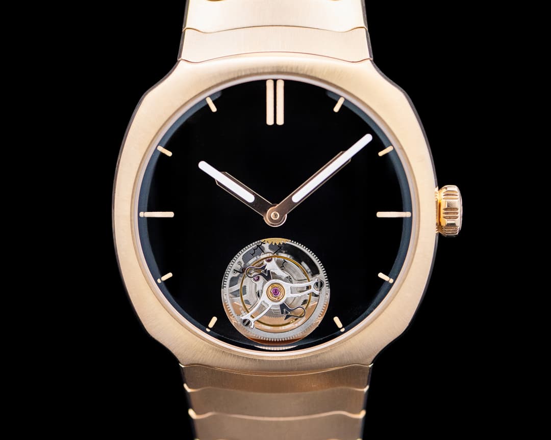 H. Moser & Cie. 6804-0400 Streamliner Tourbillon 18K Rose Gold Vantablack Dial