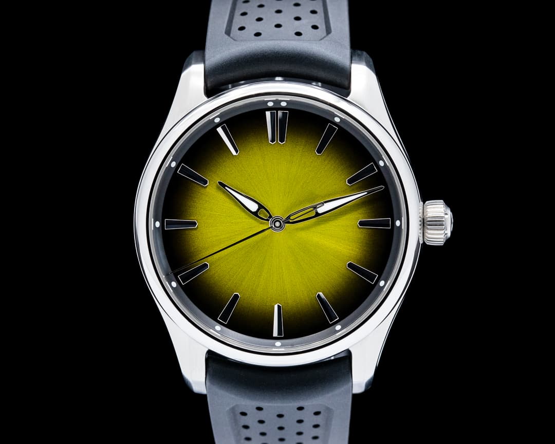 Image of H. Moser & Cie. Pioneer Centre Seconds Sunny Side Up SS Yellow Fume Dial 2025