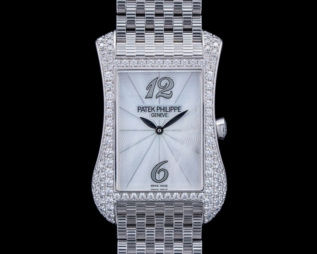Patek Philippe 4972/1G-001 Gondolo Serata 18K White Gold Mother of Pearl Dial
